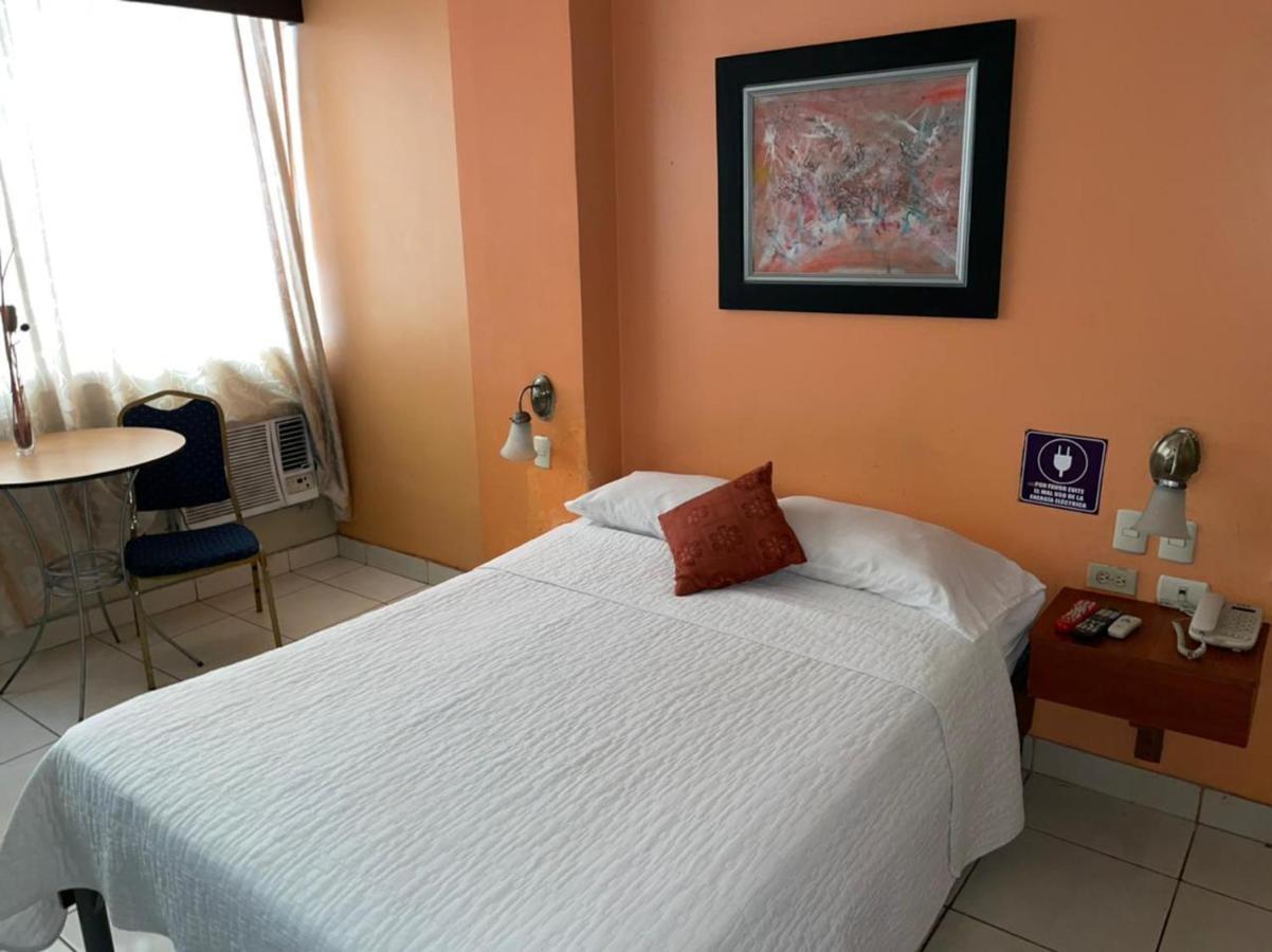 Tropical Inn Hotel Guayaquil Eksteriør bilde