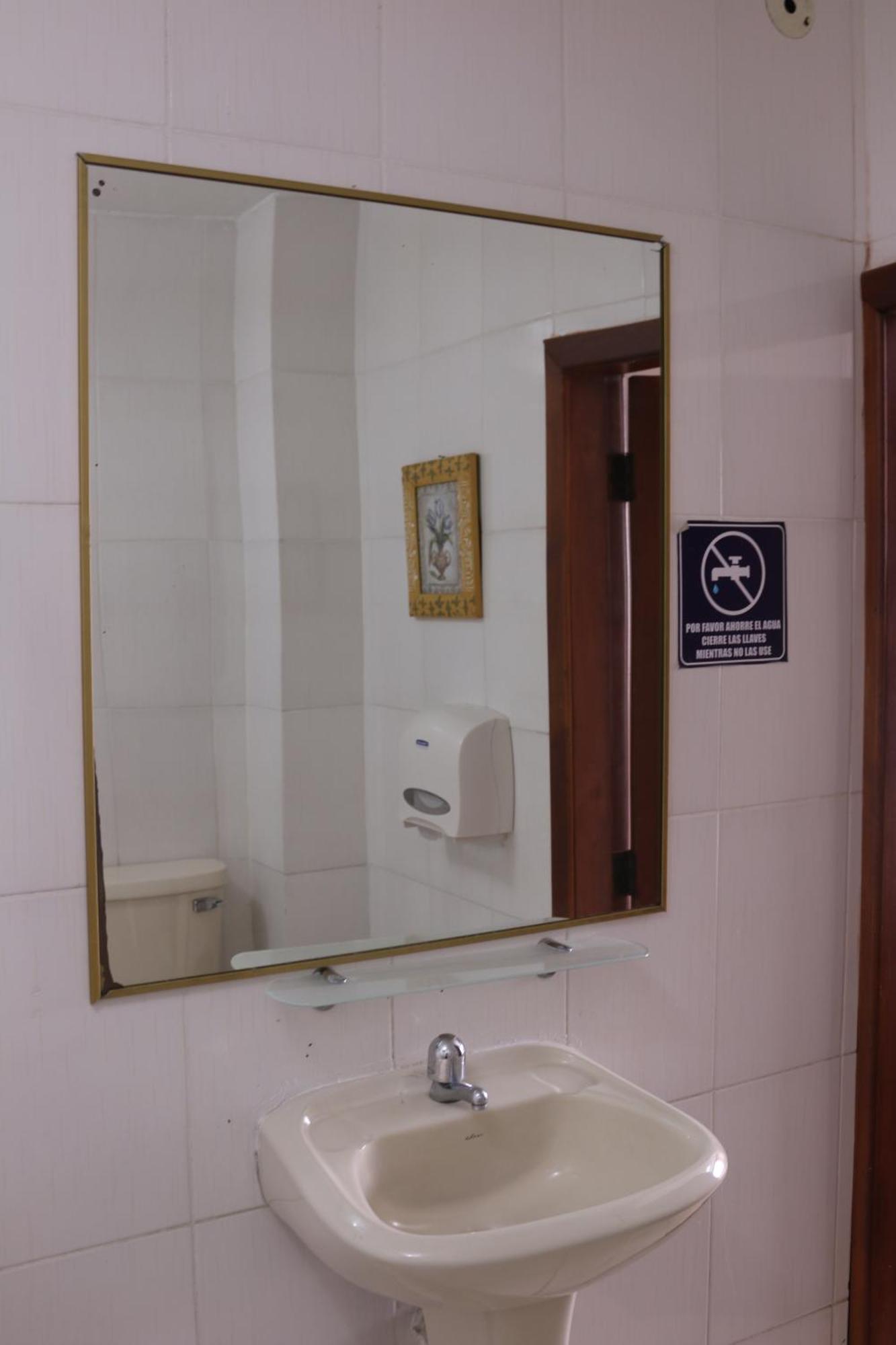 Tropical Inn Hotel Guayaquil Eksteriør bilde