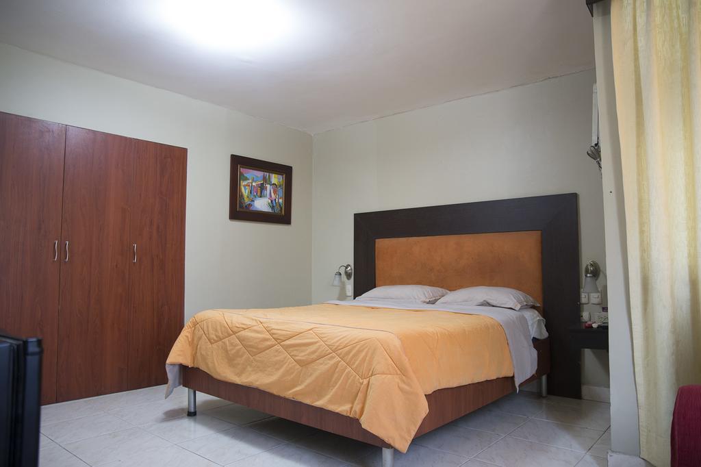 Tropical Inn Hotel Guayaquil Eksteriør bilde
