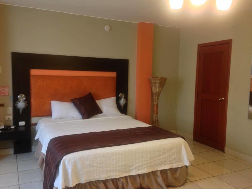 Tropical Inn Hotel Guayaquil Eksteriør bilde